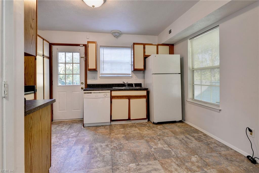 423 Lester Road Newport News VA 23601