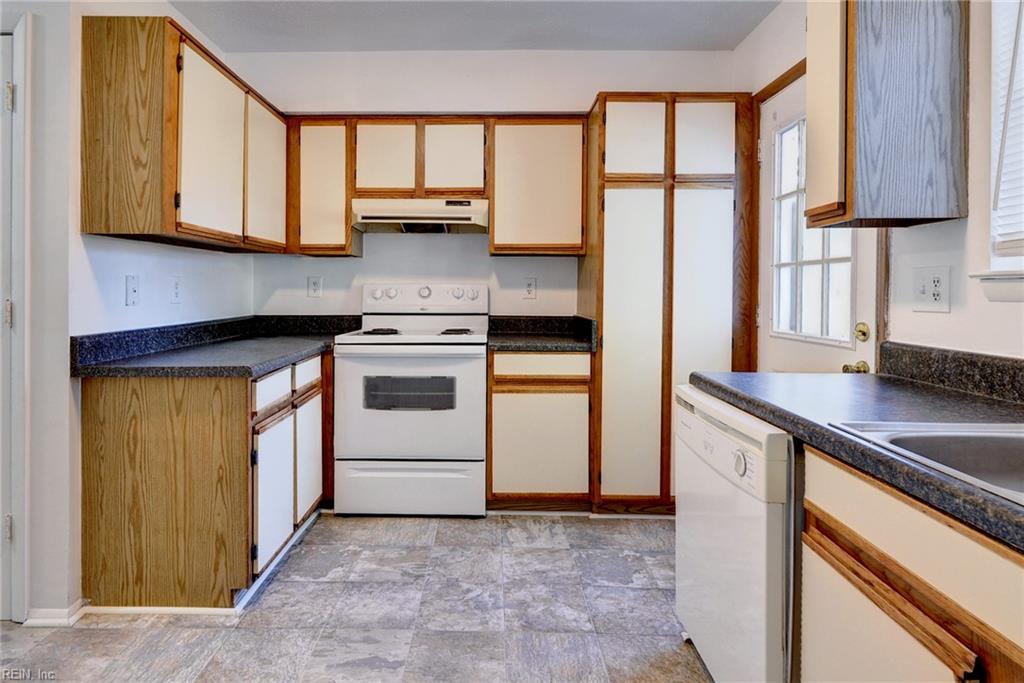 423 Lester Road Newport News VA 23601