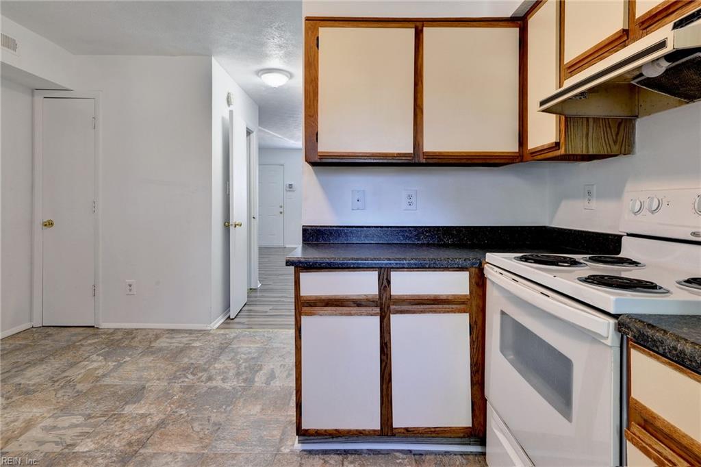 423 Lester Road Newport News VA 23601