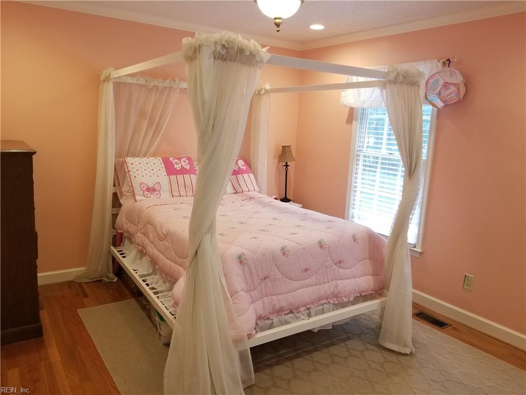 103 Blackberry Bend Yorktown VA 23693