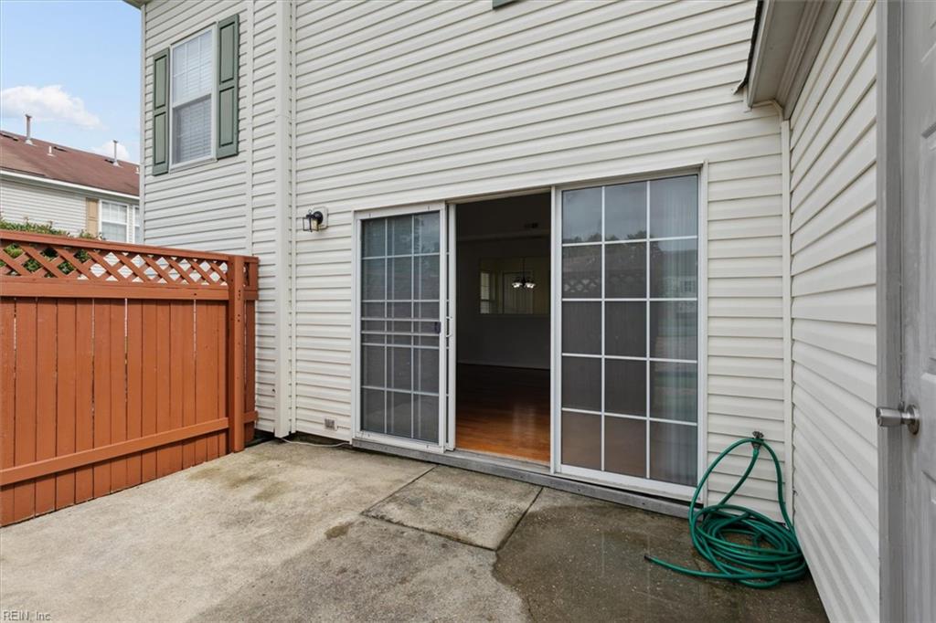107 Post Oak Road Yorktown VA 23693