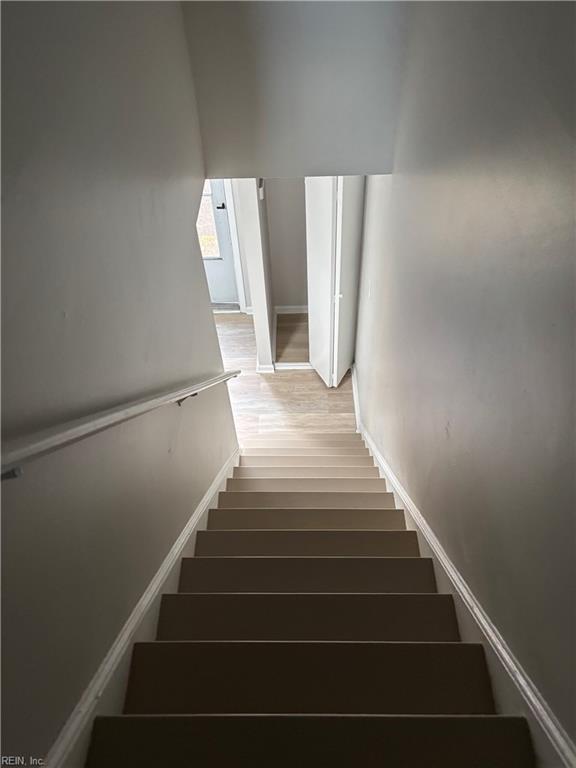 364 Poplar Avenue Newport News VA 23607