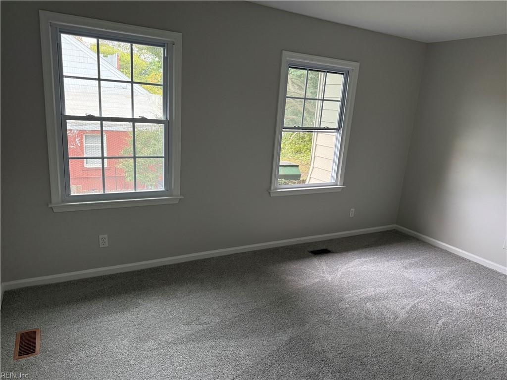 364 Poplar Avenue Newport News VA 23607