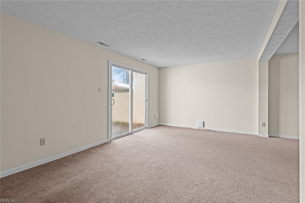 528 Chanticlar Court Newport News VA 23608