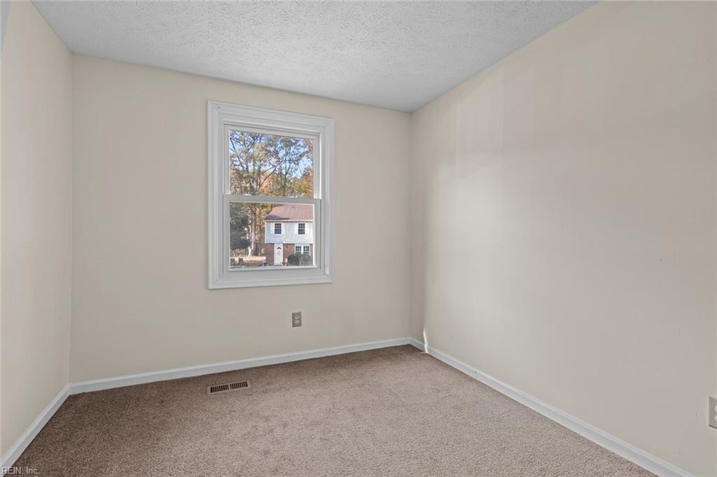 528 Chanticlar Court Newport News VA 23608