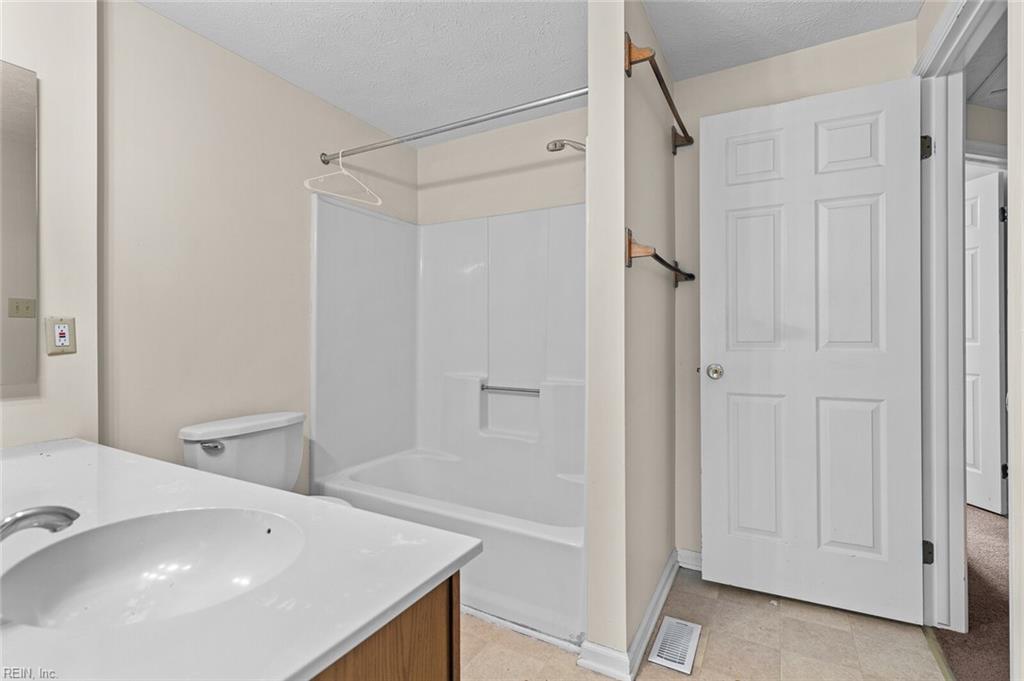 528 Chanticlar Court Newport News VA 23608
