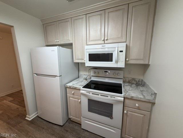 823 Ironwood Drive Yorktown VA 23693