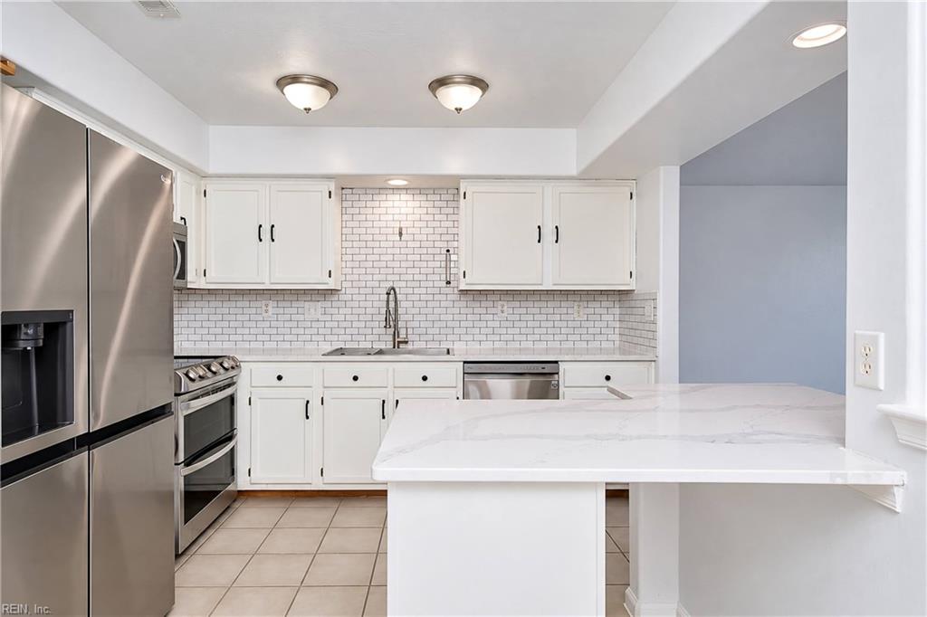 150 White Cedar Lane Yorktown VA 23693