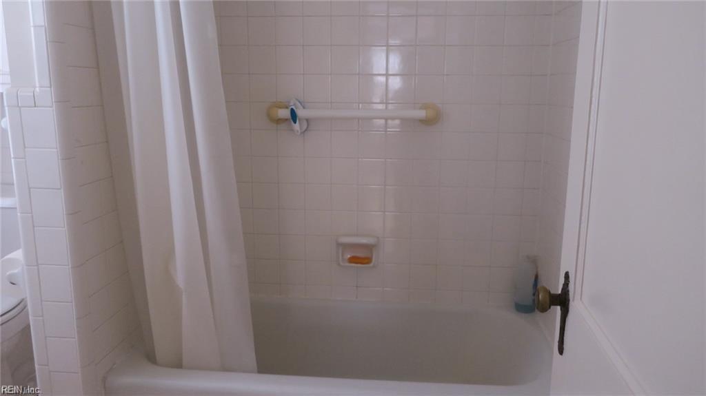 25 Franklin Road Newport News VA 23601