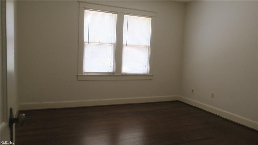 25 Franklin Road Newport News VA 23601