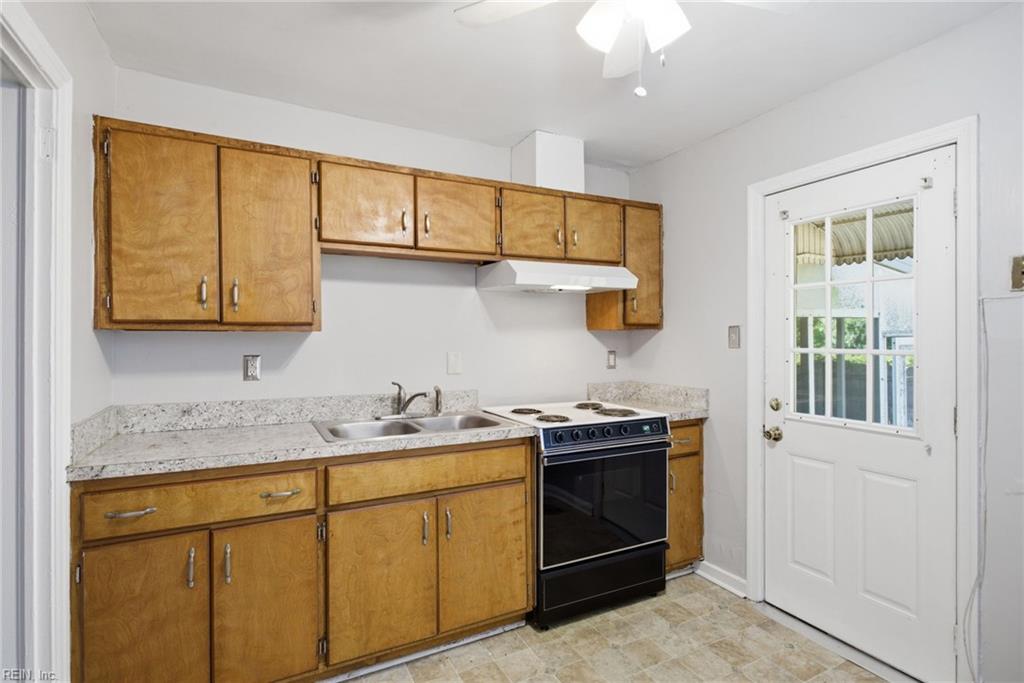 1245 17th Street Newport News VA 23607