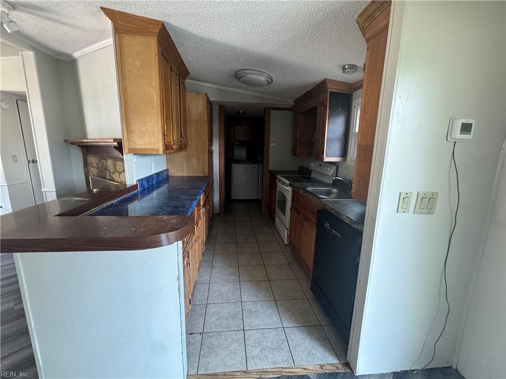 311 Cattail Lane Yorktown VA 23693