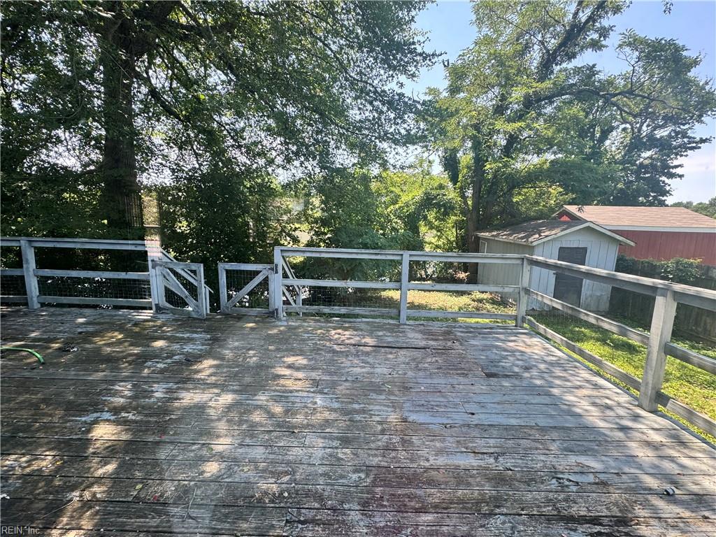 311 Cattail Lane Yorktown VA 23693