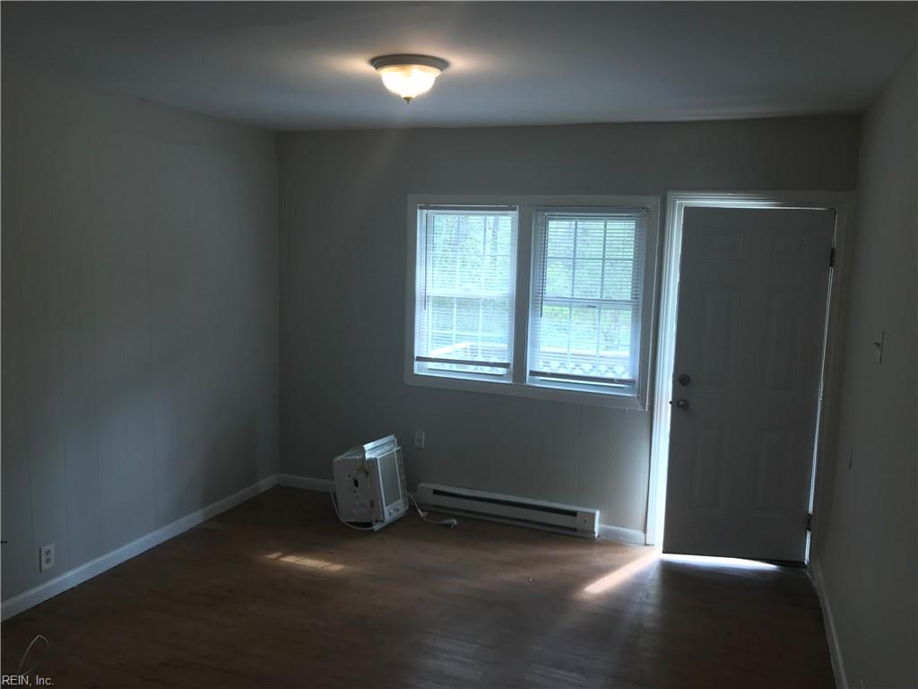908 Old Williamsburg Road Yorktown VA 23690