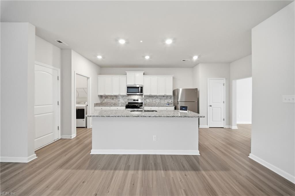 1009 Melbourne Street Newport News VA 23608