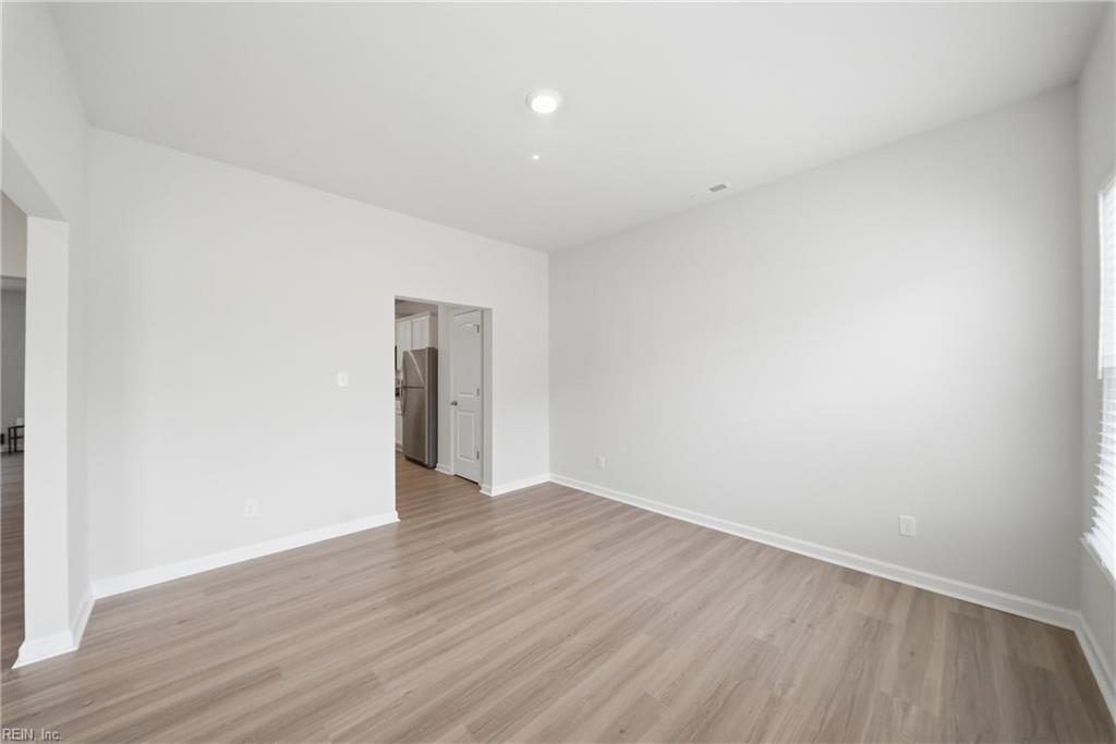 1009 Melbourne Street Newport News VA 23608