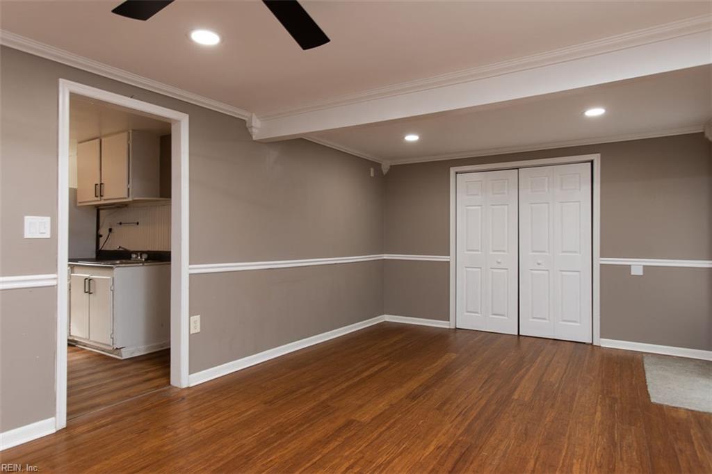 10 Warren Drive Newport News VA 23608