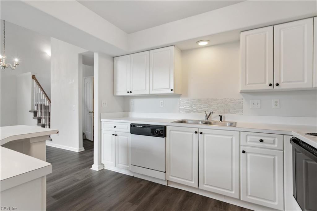 100 Post Oak Road Yorktown VA 23693