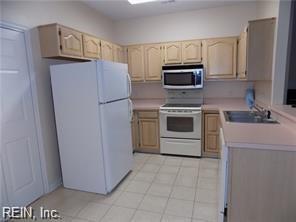 842 Worcester Way Newport News VA 23602