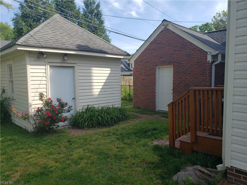27 Holly Drive Newport News VA 23601