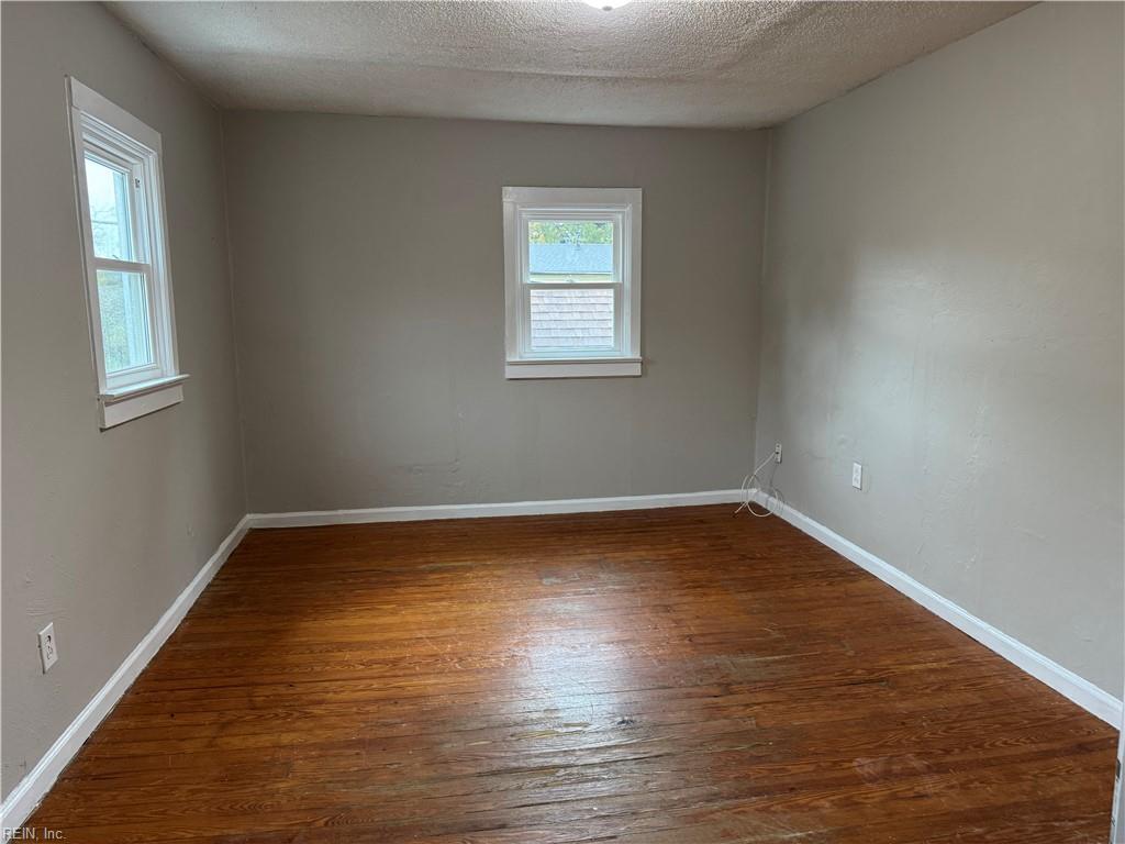 1033 32nd Street Newport News VA 23607
