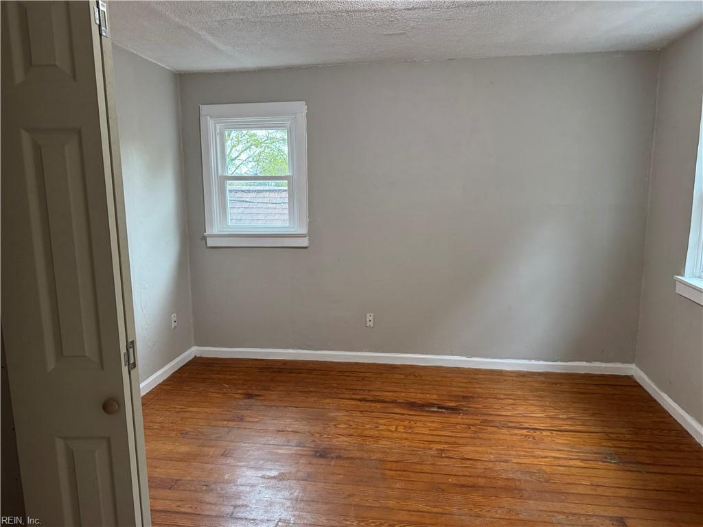 1033 32nd Street Newport News VA 23607