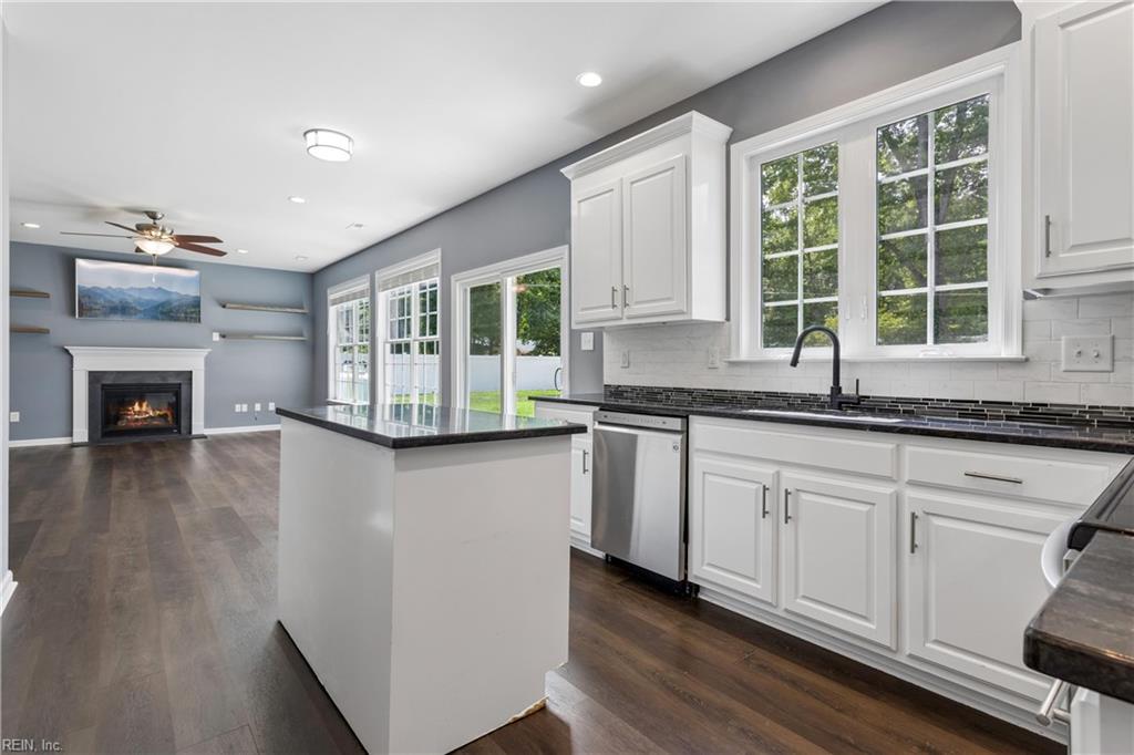 101 Sycamore Lane Yorktown VA 23690