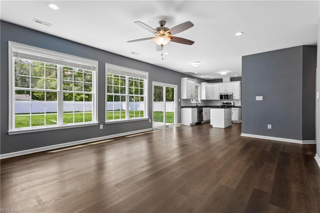 101 Sycamore Lane Yorktown VA 23690