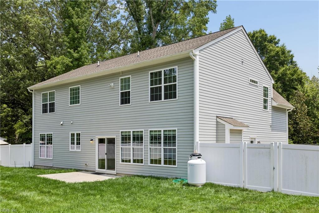 101 Sycamore Lane Yorktown VA 23690