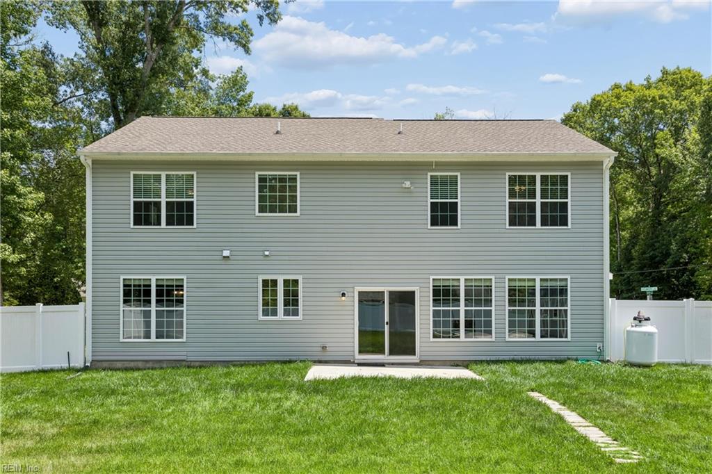 101 Sycamore Lane Yorktown VA 23690
