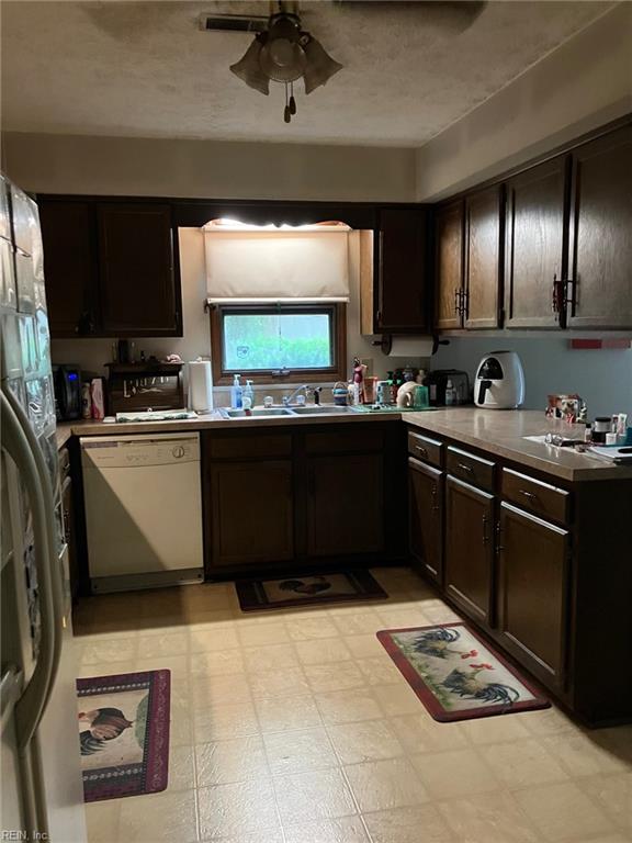 4852 Rosewell Drive Gloucester VA 23061