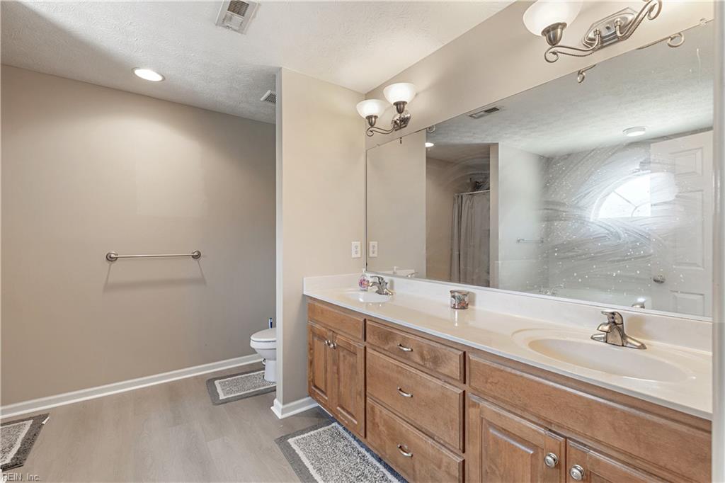 103 Mulberry Court Yorktown VA 23690