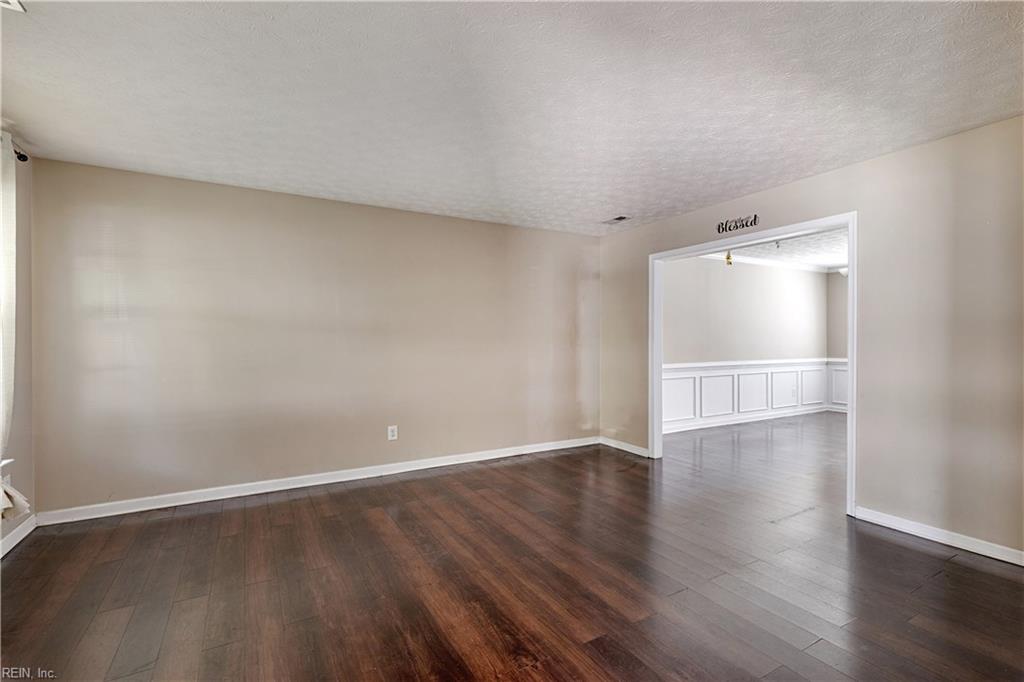 103 Mulberry Court Yorktown VA 23690