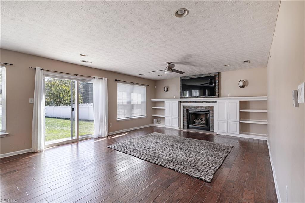 103 Mulberry Court Yorktown VA 23690