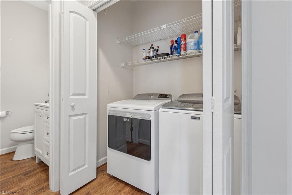 812 E Willow Point Place Newport News VA 23602