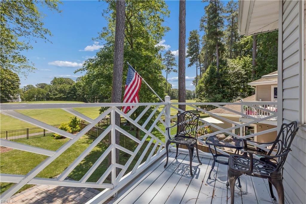 812 E Willow Point Place Newport News VA 23602