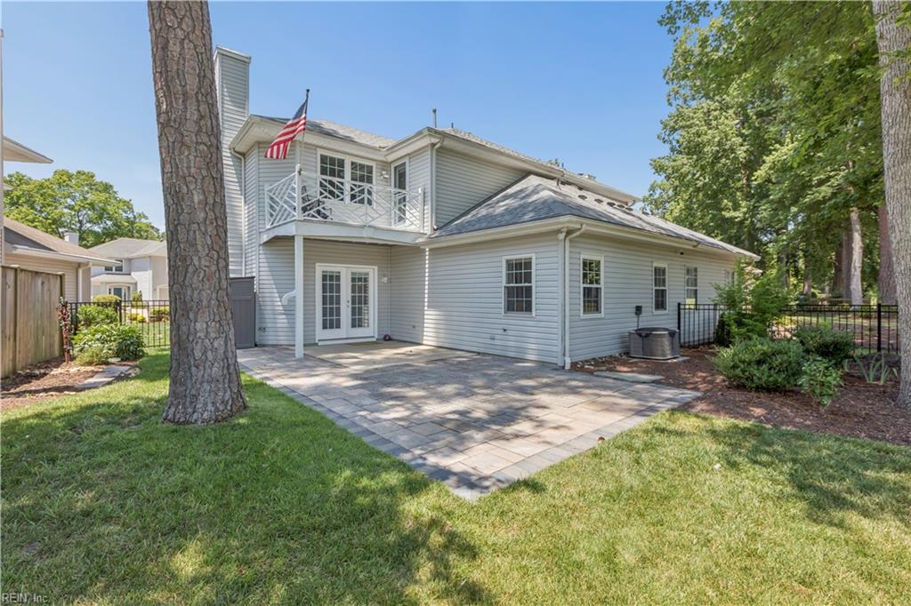 812 E Willow Point Place Newport News VA 23602