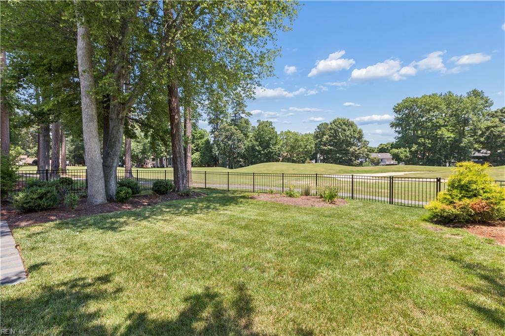 812 E Willow Point Place Newport News VA 23602