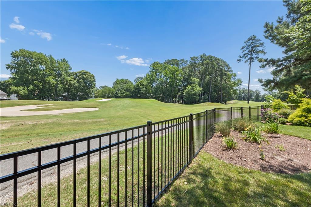 812 E Willow Point Place Newport News VA 23602