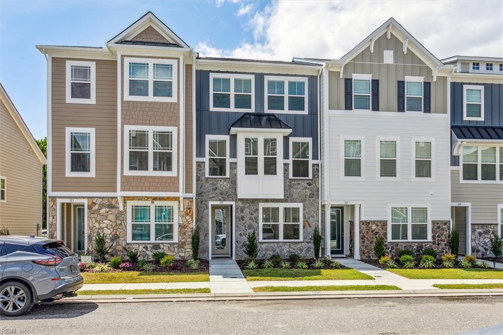 115 Daybeacon Street Yorktown VA 23692
