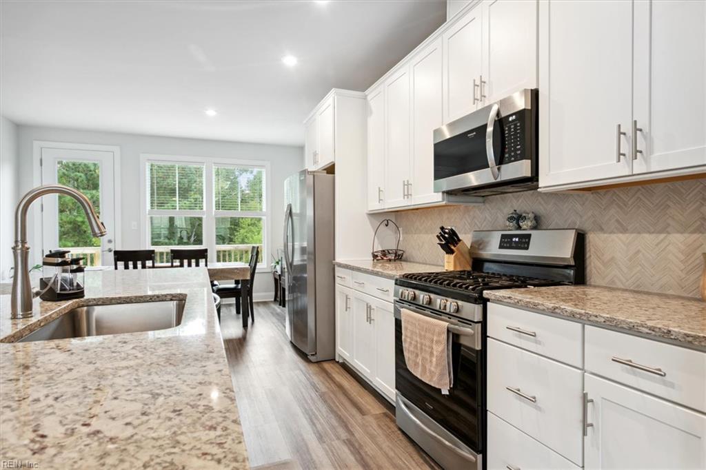 115 Daybeacon Street Yorktown VA 23692