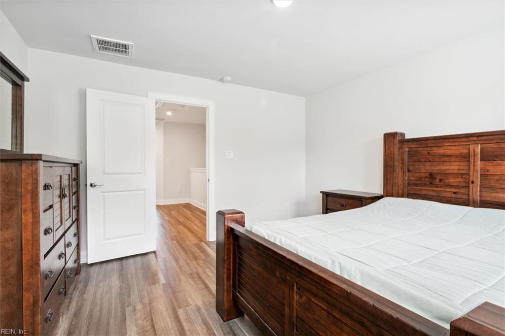 115 Daybeacon Street Yorktown VA 23692