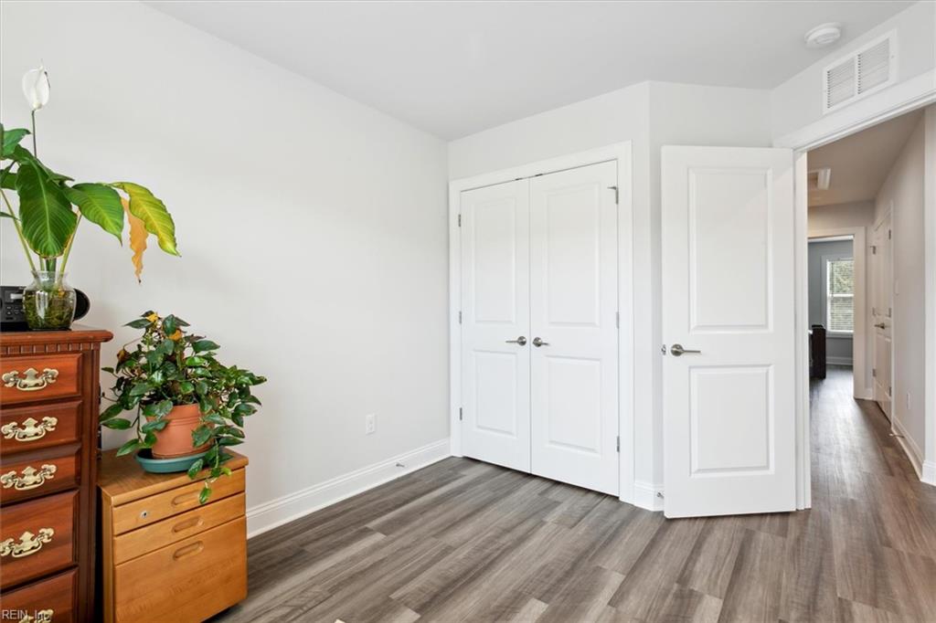 115 Daybeacon Street Yorktown VA 23692