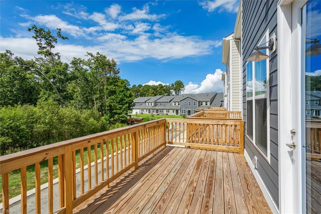 115 Daybeacon Street Yorktown VA 23692