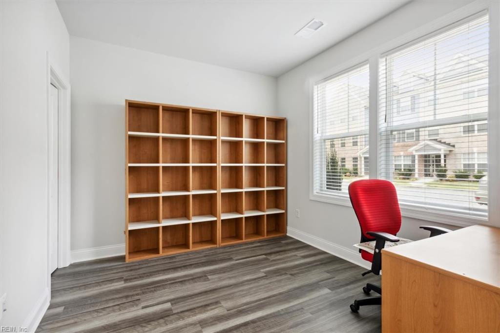 115 Daybeacon Street Yorktown VA 23692