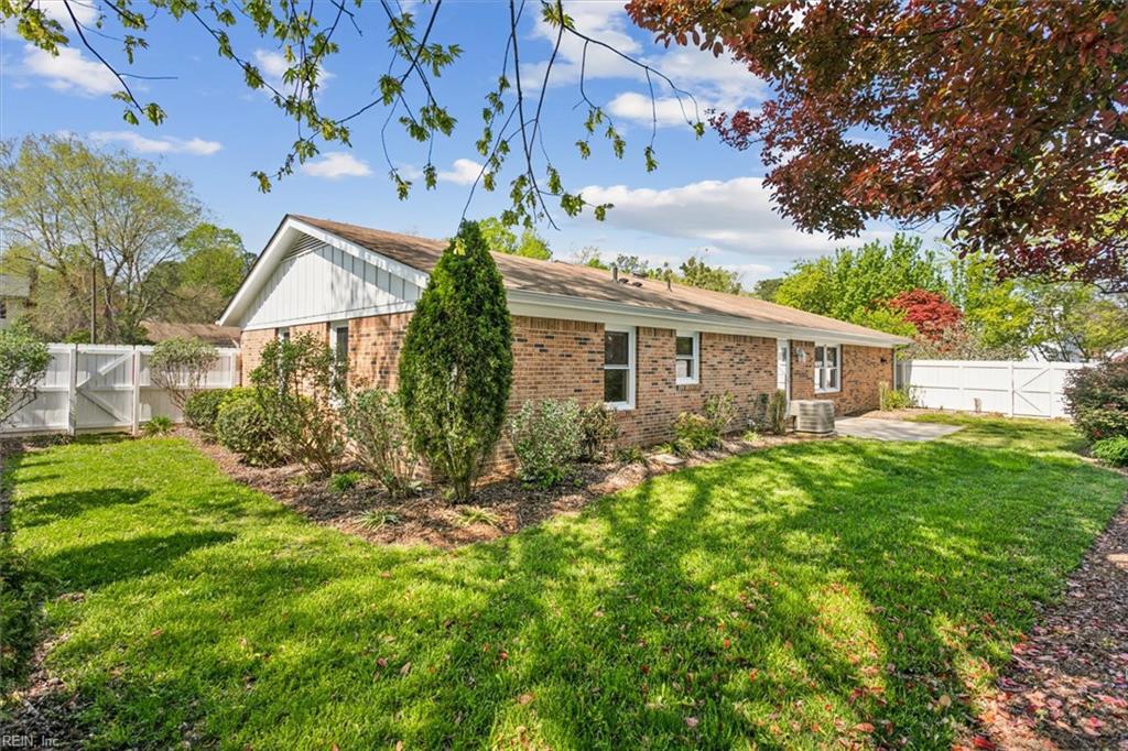 106 Captains Lane Newport News VA 23602