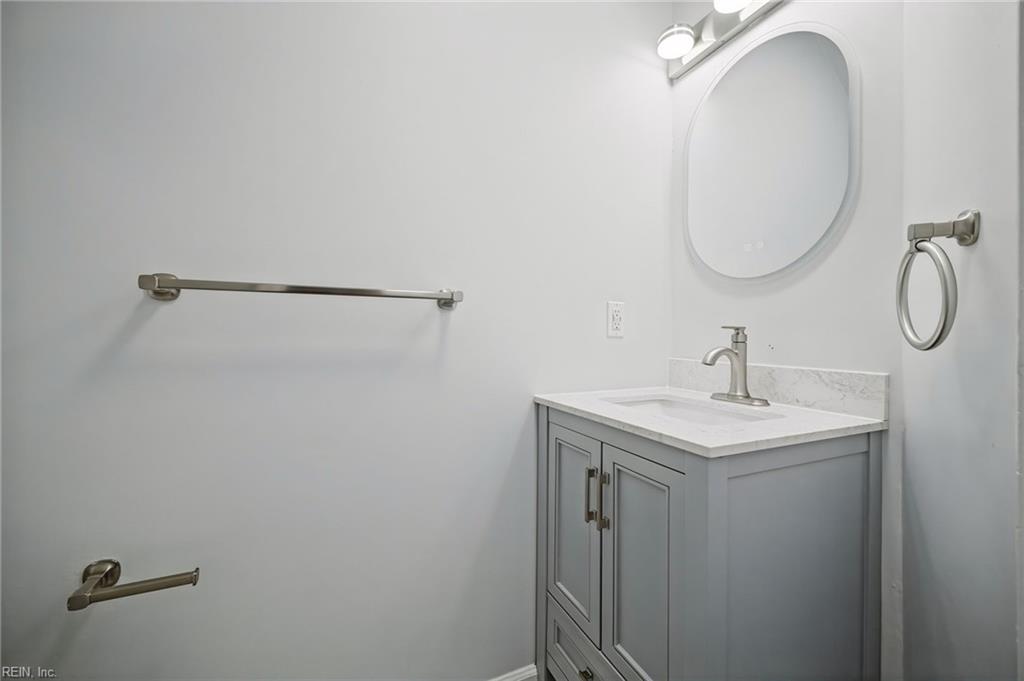 809 Bishop Court Newport News VA 23602