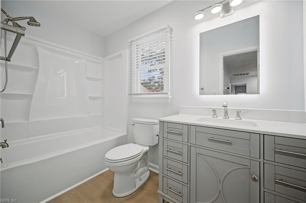 809 Bishop Court Newport News VA 23602