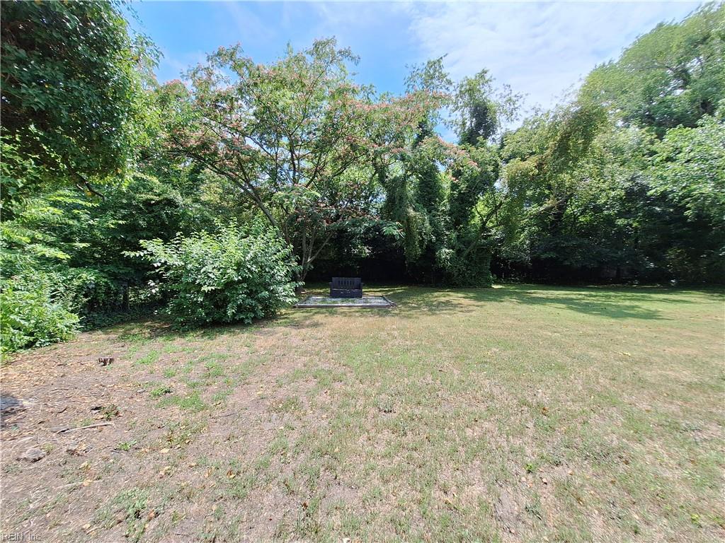 3 S Stuart Road Newport News VA 23605