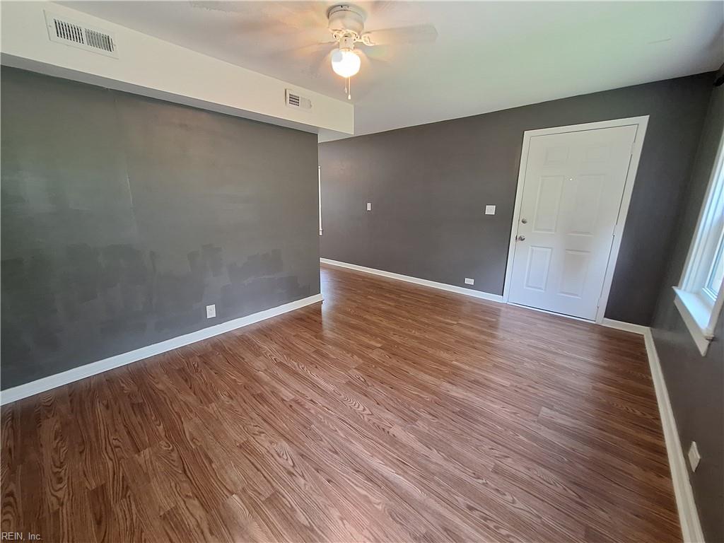 3 S Stuart Road Newport News VA 23605